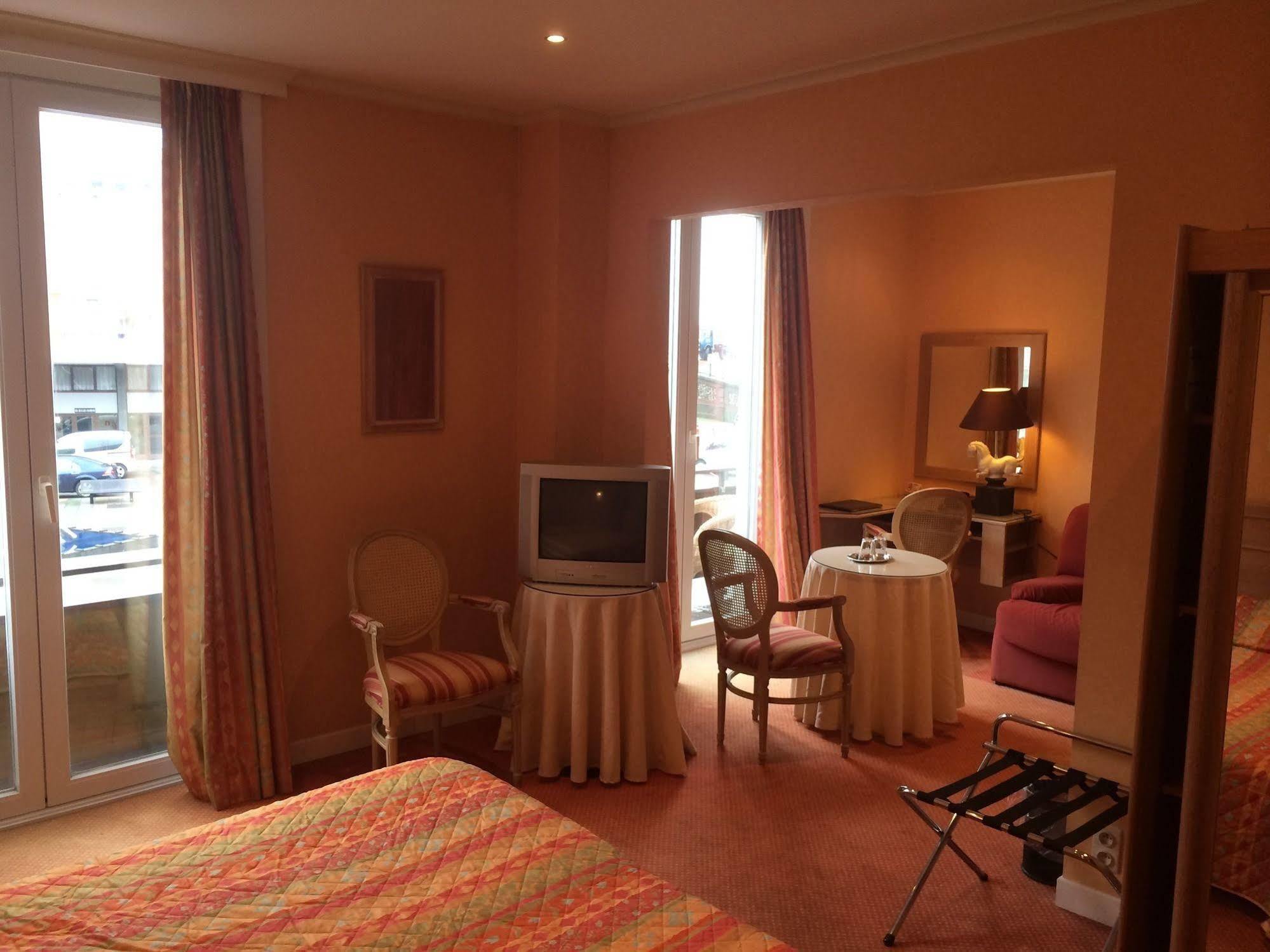 Malecot Hotel By F-Hotels Blankenberge Kültér fotó